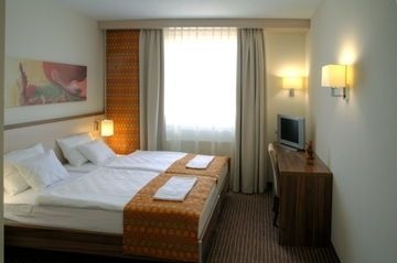 HOTEL FAMULUS1