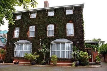 ABERDEEN LODGE4