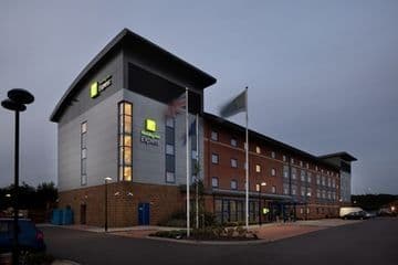 Holiday Inn Express Banbury M40 Holiday Inn Express Banbury M40