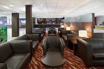 Holiday Inn Express Banbury M404