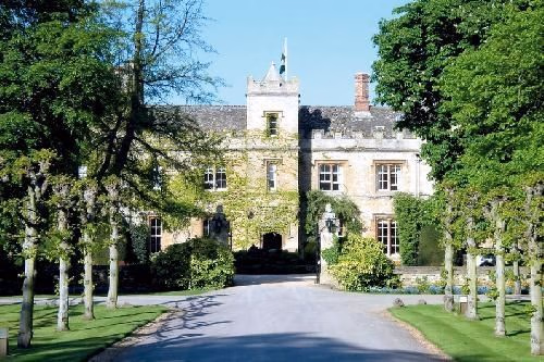 The Manor at Weston On The Green3