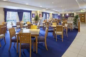 HOLIDAY INN EXPRESS PORTSMOUTH HOLIDAY INN EXPRESS PORTSMOUTH