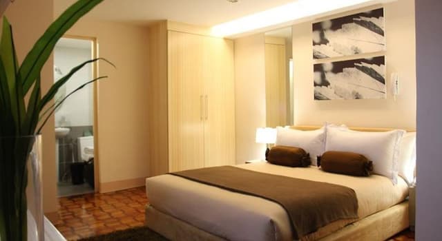 SUITE ONE BEDROOM