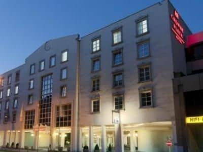 Crowne Plaza Wiesbaden Crowne Plaza Wiesbaden
