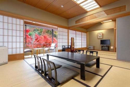 Superior Family Room