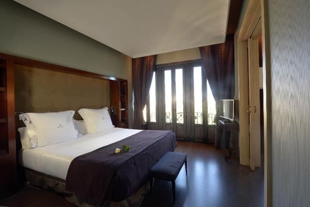 SUITE STANDARD