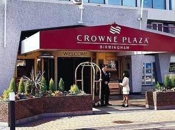 CROWNE PLAZA1