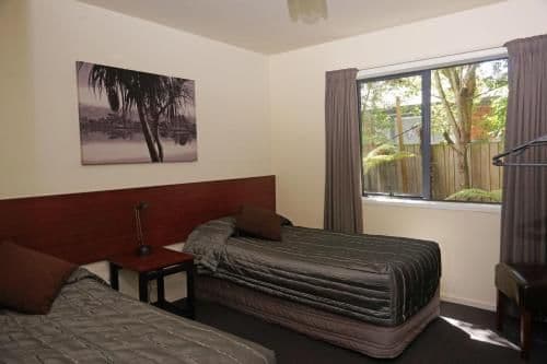 Two-Bedroom Apartment with Spa Bath