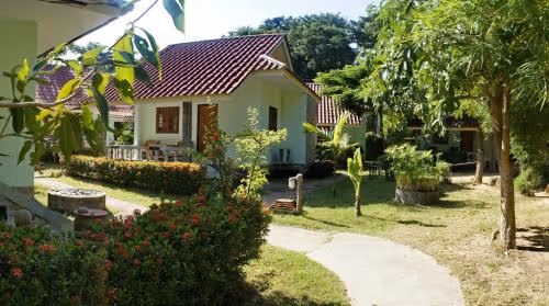 Bungalow with Garden View - Twin Bed