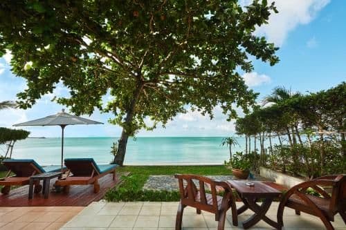 Villa with Private Pool - Beach Front