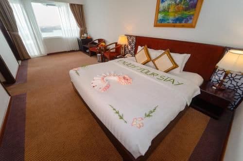 Executive Suite River View