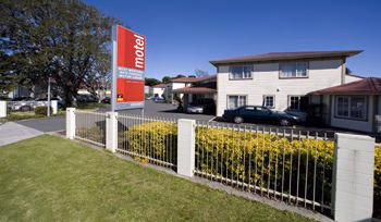 BEST WESTERN BKS PIONEER LODGE0