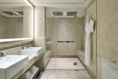 Executive Room, 1 King Bed