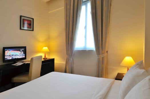 Santa Grand Aljunied Santa Grand Aljunied