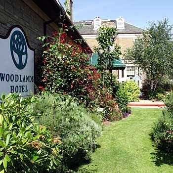 BEST WESTERN WOODLANDS HOTEL0