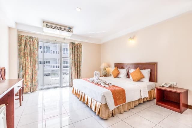 SUITE EXECUTIVE