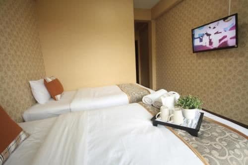 Small Twin Room
