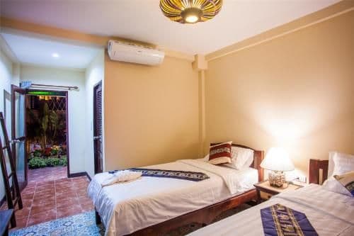 Standard Twin Room