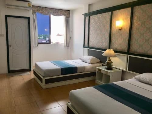 Standard Twin Room