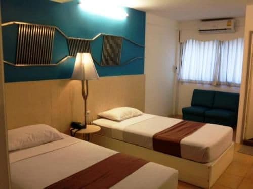 Chic Deluxe Twin Room