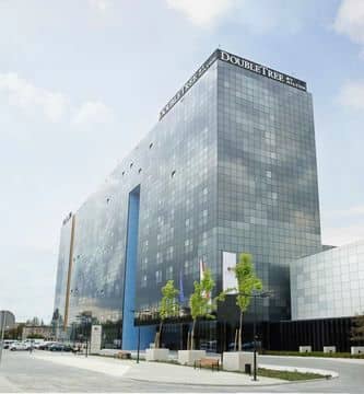DOUBLETREE BY HILTON LODZ DOUBLETREE BY HILTON LODZ