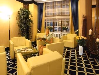 RAMADA UEBERSEEHOTEL BREMEN2