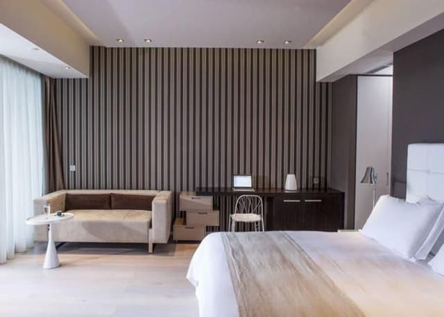 SUITE WITH PRIVATE POOL