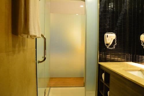 Premier Room