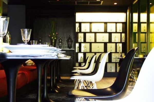 โรงแรม เดอะ เฮอริเทจ บ้านสีลม โรงแรม เดอะ เฮอริเทจ บ้านสีลม