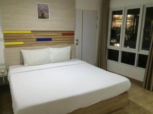 Deluxe Single Room