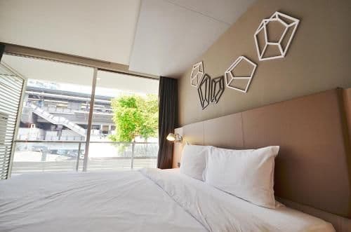 Premier Room