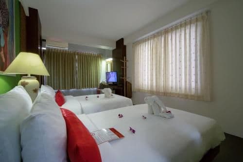 Deluxe Twin Room