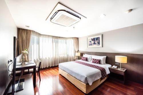 โรงแรมรอยัลสวีท กรุงเทพ (Royal Suite Hotel Bangkok)1