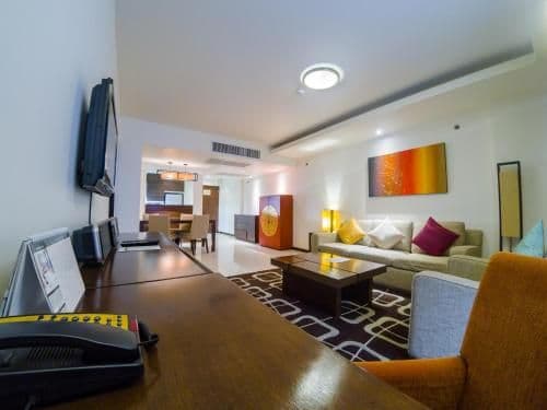 One-Bedroom Deluxe
