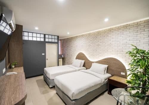 Superior Twin Room