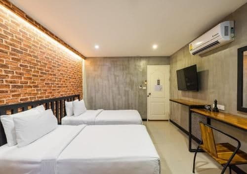 Superior Twin Room