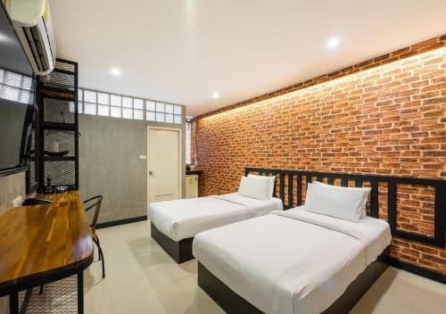Superior Twin Room