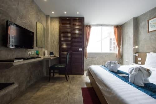 Superior King Room