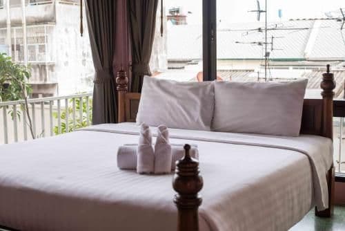 Economy Quadruple Room with Shared Bathroom