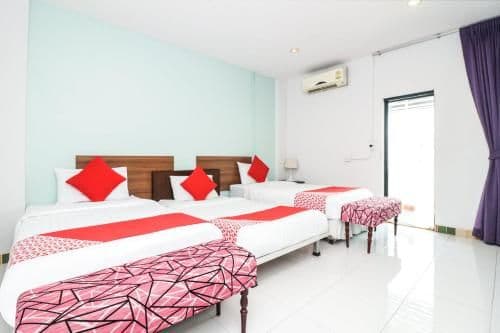 Deluxe Triple Room