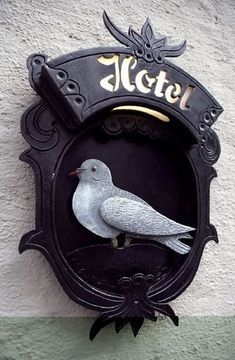 ALTSTADT WEISSE TAUBE3