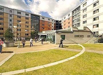 WILMSLOW PARK1