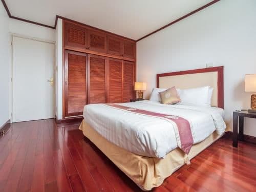 Four-Bedroom Apartment