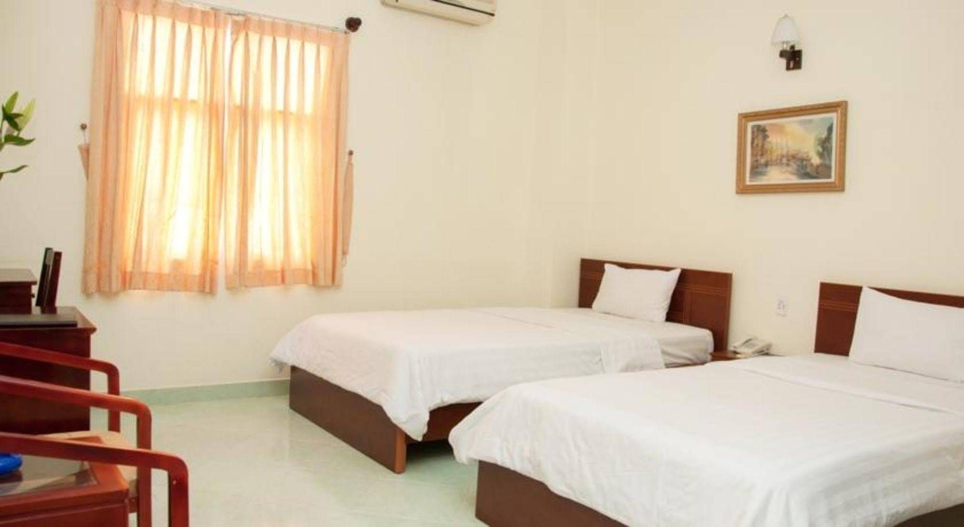 โรงแรมเอ็นวาย คิมเฟือง (N.Y.Kim Phuong Hotel)4