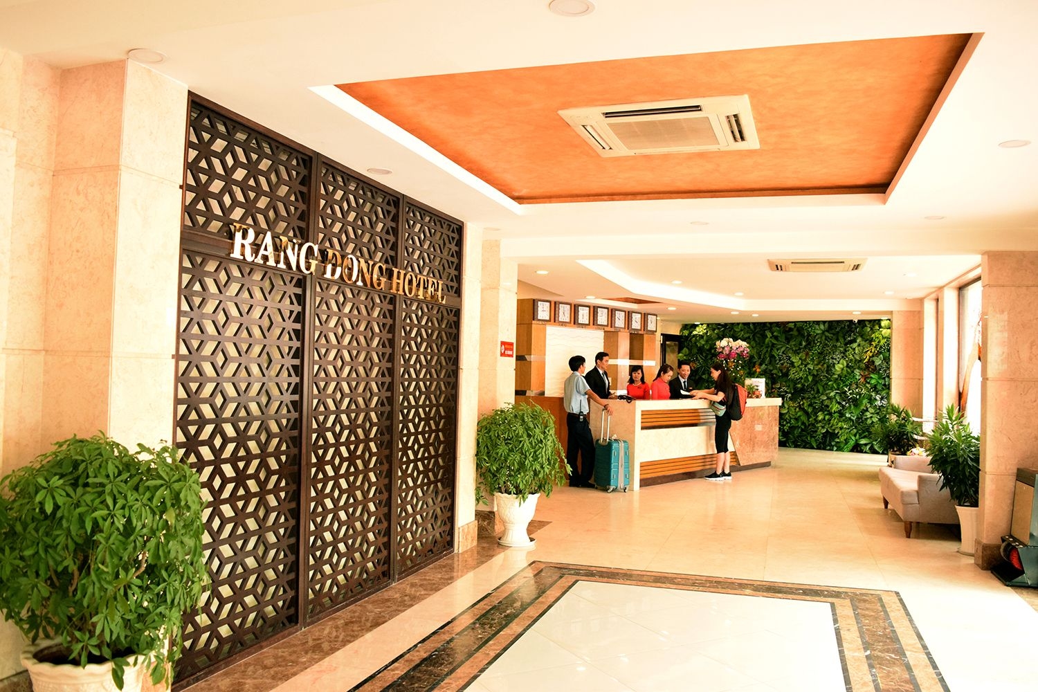 Rang Dong Hotel1