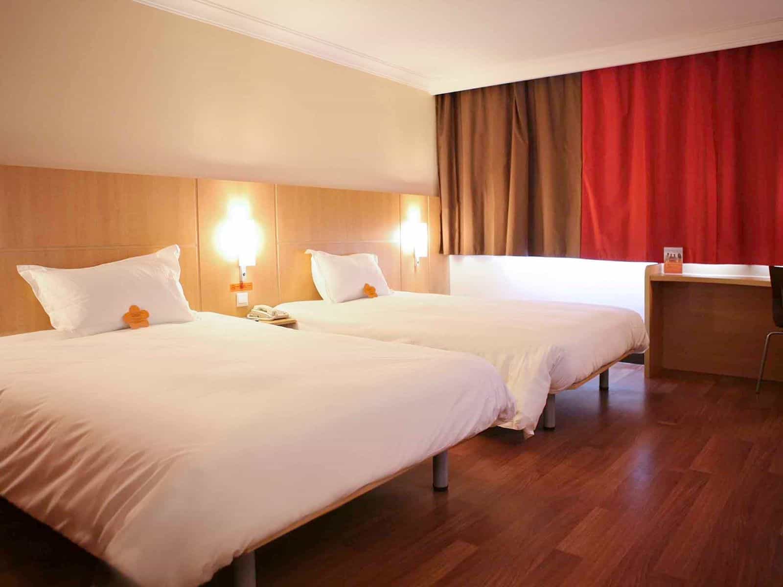 Ibis Hotel Tianjin Railway Station Ibis Hotel Tianjin Railway Station