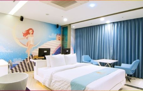 R Hotel4