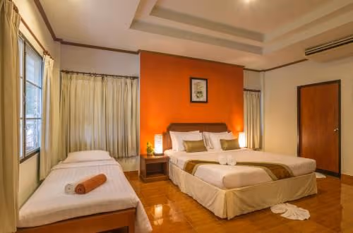 Basic Triple Room