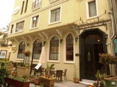 Santa Ottoman Hotel0