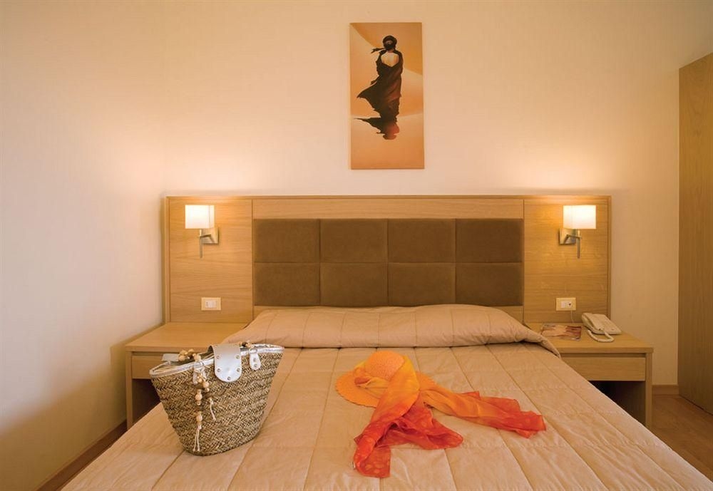 Lomeniz Hotel3